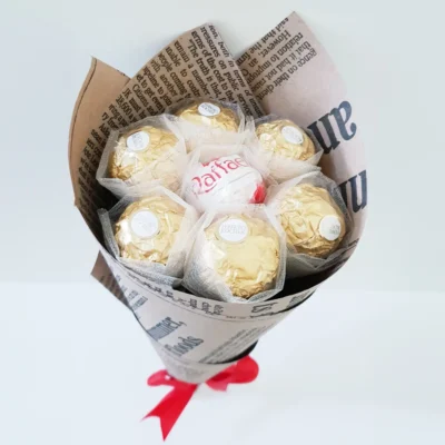 Buchetul dulce Mini Delicii Ferrero Rocher - Cadou Corporate Rafinat